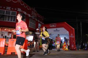 BIB: 4355, 435
                            <button type="button" onclick="openModal(26259106)" class="btn btn-primary btn-sm float-right btn-popup" data-toggle="modal" data-target=".modal-high-quality">
                        <i class="fas fa-shopping-cart"></i> Add to Cart
                    </button>
                                            <button type="button" onclick="isThisMe(26259106, true)" class="btn btn-success btn-sm float-right btn-popup btn-isme hidden" data-toggle="tooltip" data-placement="bottom" title="นี่คือรูปของคุณใช่ไหม คลิกที่นี่เพื่อเอาเข้าอัลบั้ม">
                        <i class="fas fa-plus"></i> Add to album
                    </button>
                    <button type="button" onclick="isThisMe(26259106, false)" class="btn btn-warning btn-sm float-right btn-popup btn-isnotme hidden">
                        <i class="fas fa-ban"></i> Remove from album
                    </button>